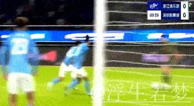 布彭扎头球轻蹭 童磊右路助攻破门 布彭扎头球轻蹭 童磊右路助攻破门
