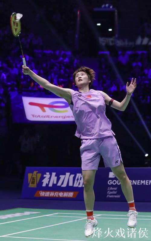 陈雨菲2-0横扫晋级 闯入羽毛球世锦赛女单8强