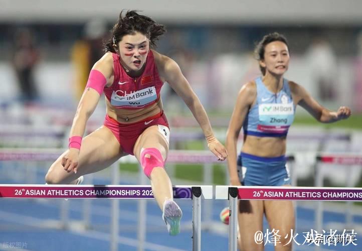 世锦赛女子100米栏 吴艳妮13秒12小组第五无缘半决赛